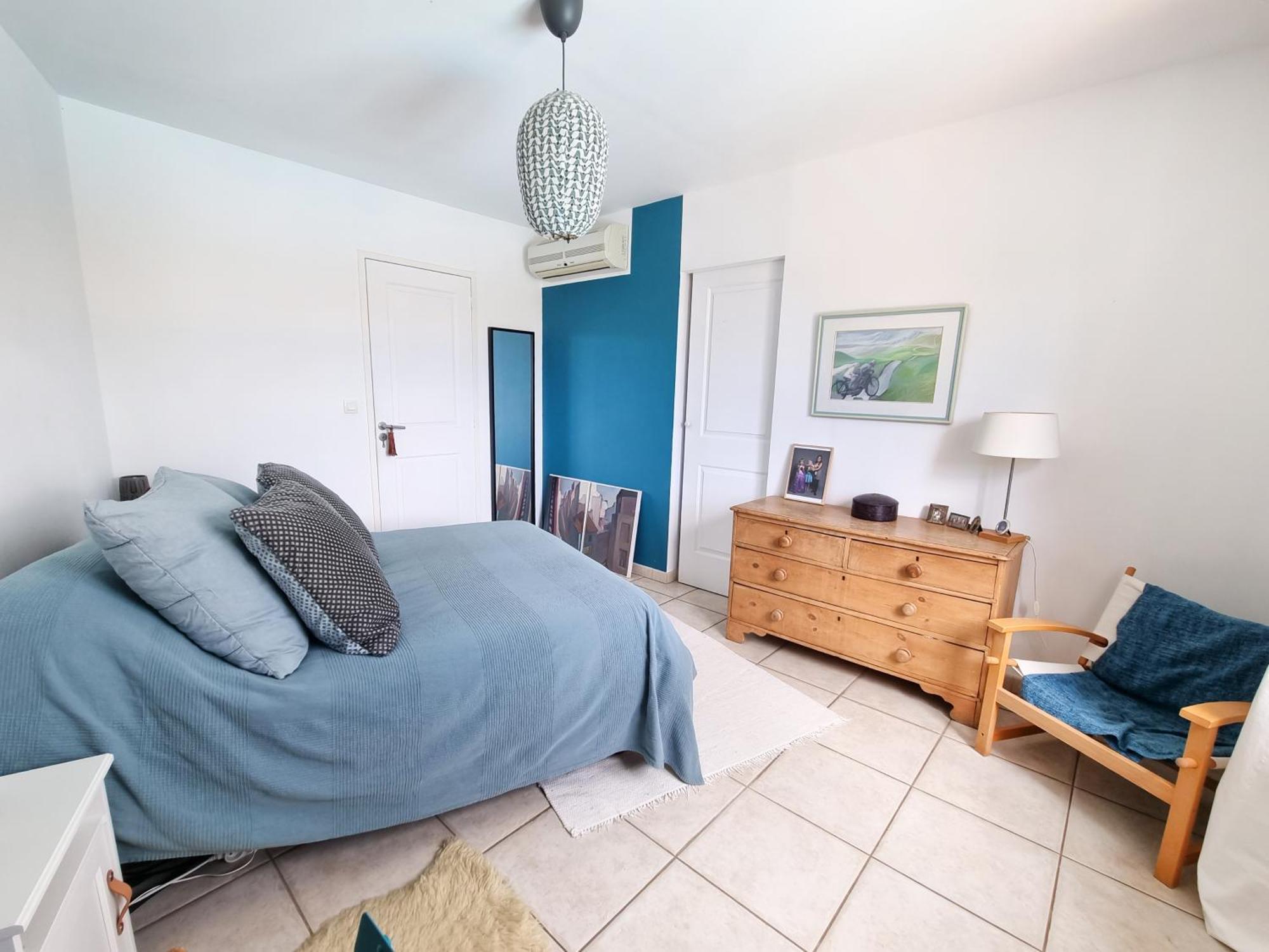 Villa Ocre Et Bleue A Yourhosthelper *